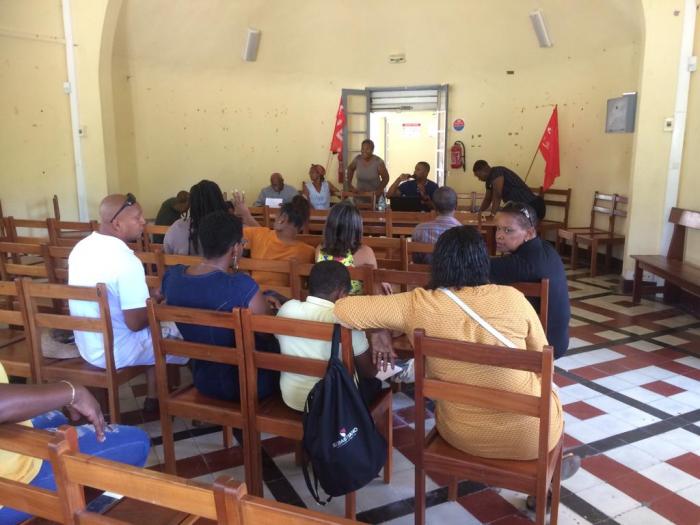     Les ambulanciers salariés de Martinique veulent monter leur syndicat

