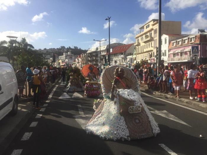     Les reines du carnaval ont défilé samedi

