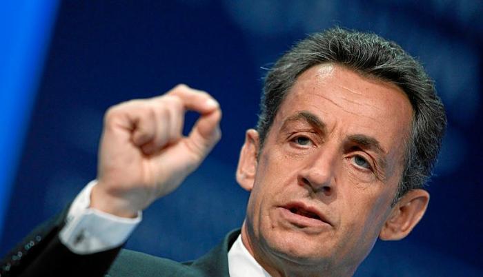     Nicolas Sarkozy en garde à vue dans l'affaire des financements libyens

