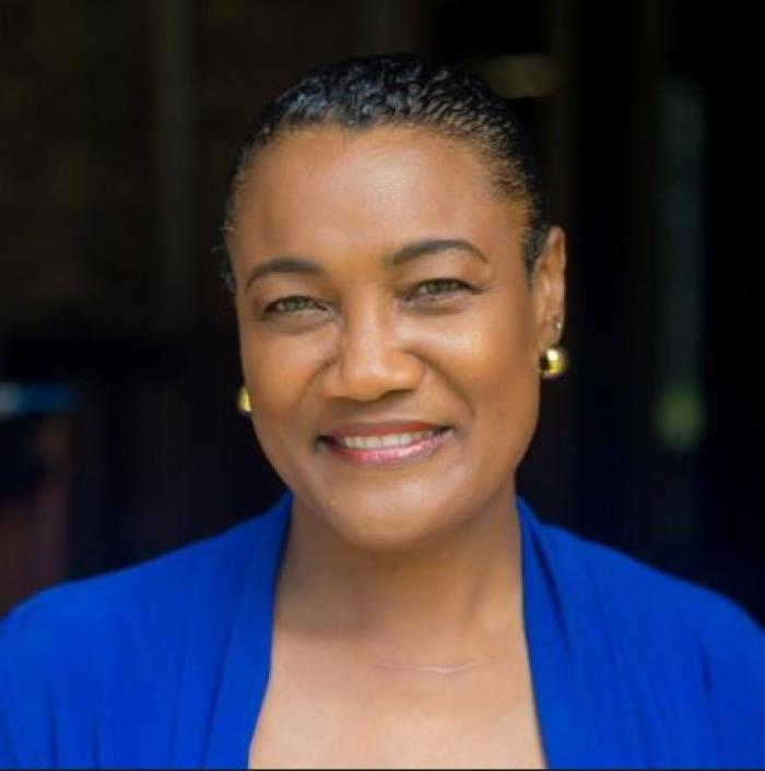     Sonia Petro réélue à la tête des Républicains de Guadeloupe

