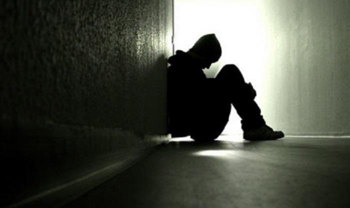     Suicides en série : "Nous sommes tristes de cela" 

