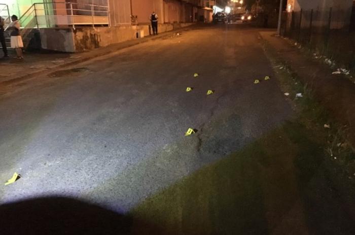     Tirs mortels à Baie-Mahault : le conducteur tué toujours pas identifié

