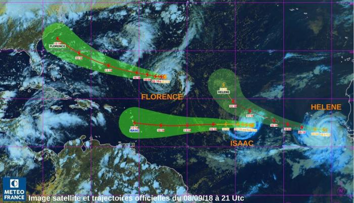    Trois tempêtes tropicales au dessus de l'Atlantique

