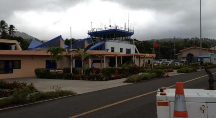     Un petit avion parti de la Martinique s'écrase dans une forêt à la Dominique

