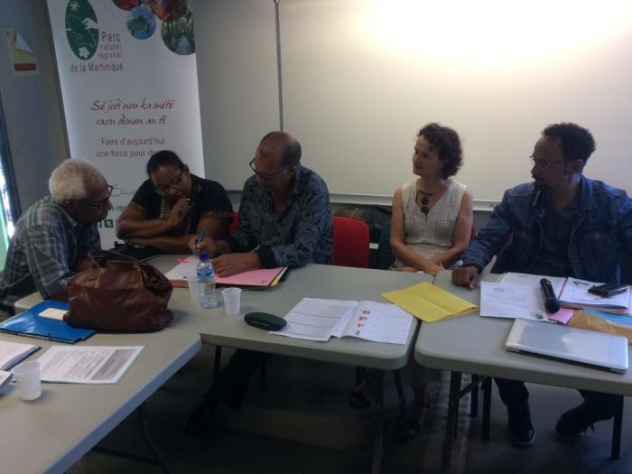     Un protocole de fin de conflit signé au Parc Naturel de Martinique après 77 jours de grève

