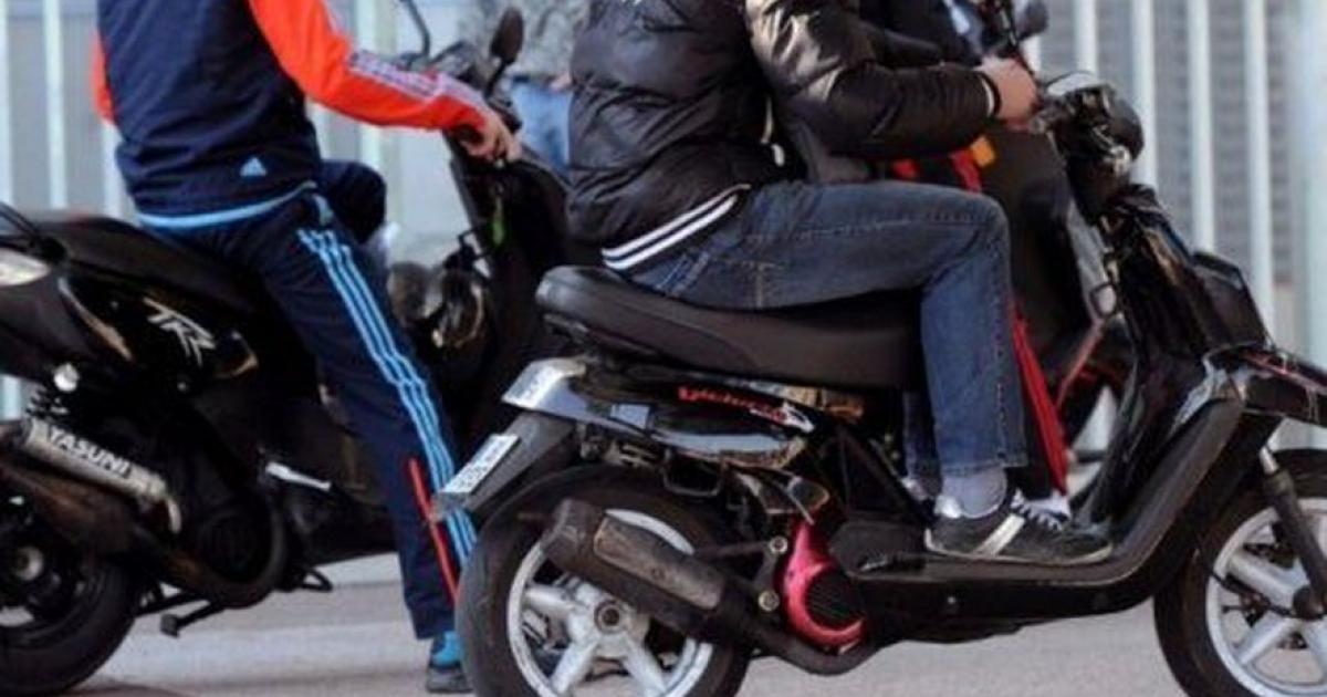     Le scootériste qui avait foncé dans la foule dimanche part en prison

