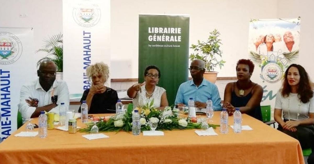     Les meilleurs bacheliers littéraires de Guadeloupe honorés par le Prix Guy Tirolien 

