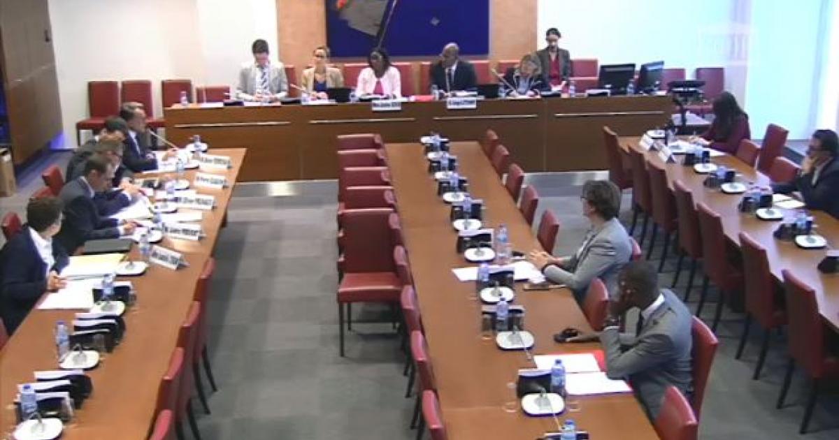     Commission chlordécone : les travaux reprennent le 14 octobre avec l'audition des ministres

