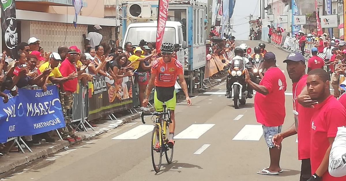     Tour cycliste 2019 : victoire d'Eduin Becerra Becerra au Macouba qui rafle au passage le maillot jaune

