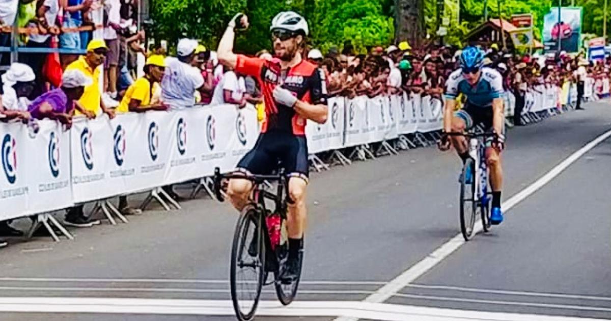     Maxime Urruty fait coup double à Petit-Bourg

