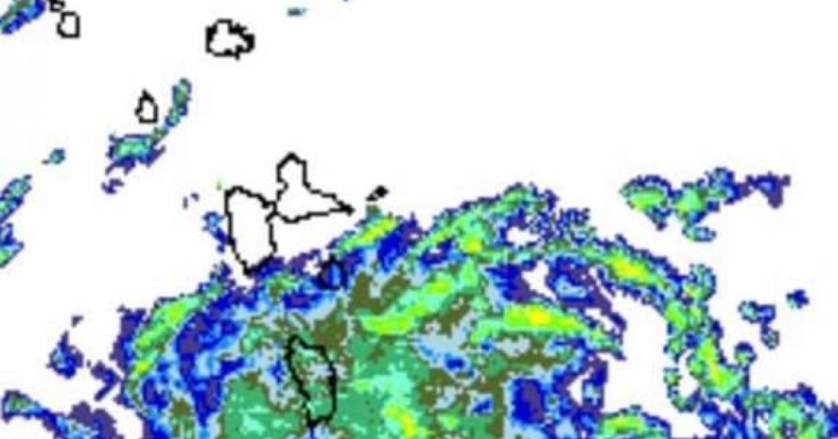    Dorian commence à impacter la Guadeloupe

