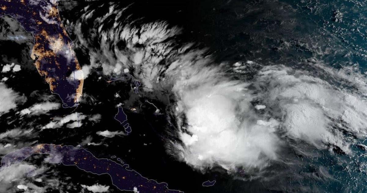     Une tempête tropicale sur le point de se former près des Bahamas

