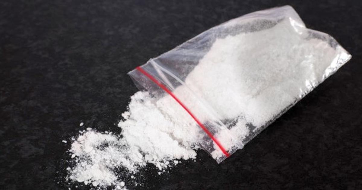     Une vingtaine de kilos de cocaïne interceptés dans les couvertures d'un vol en provenance des Antilles

