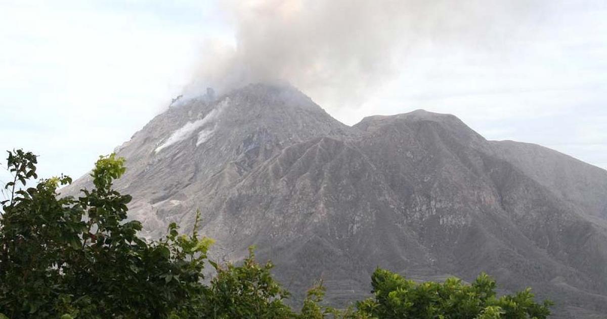     Le volcan de Montserrat sous surveillance 

