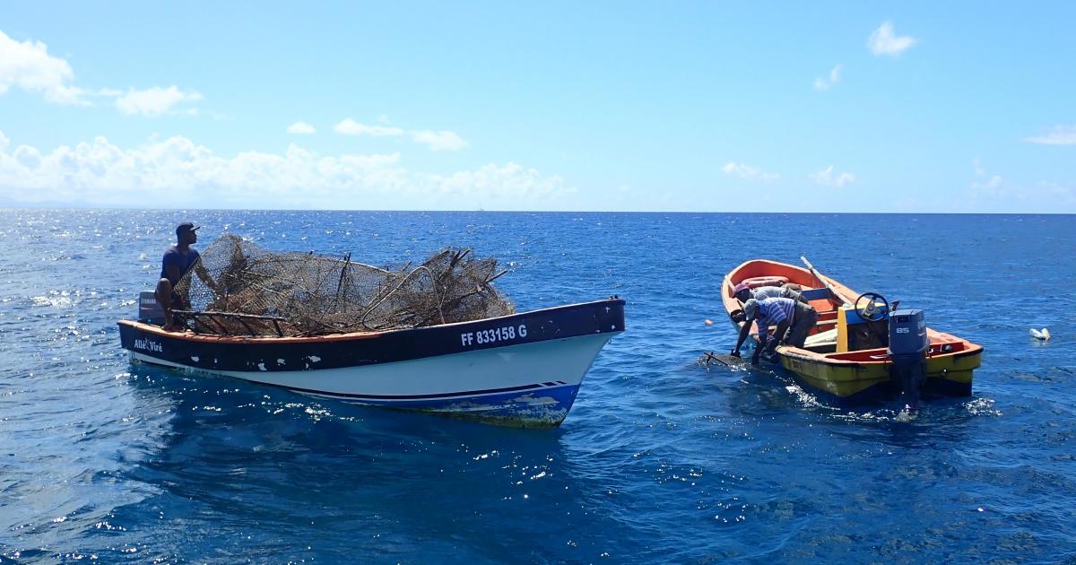     Près d'une tonne de déchets ramassée en mer au large de Sainte-Luce

