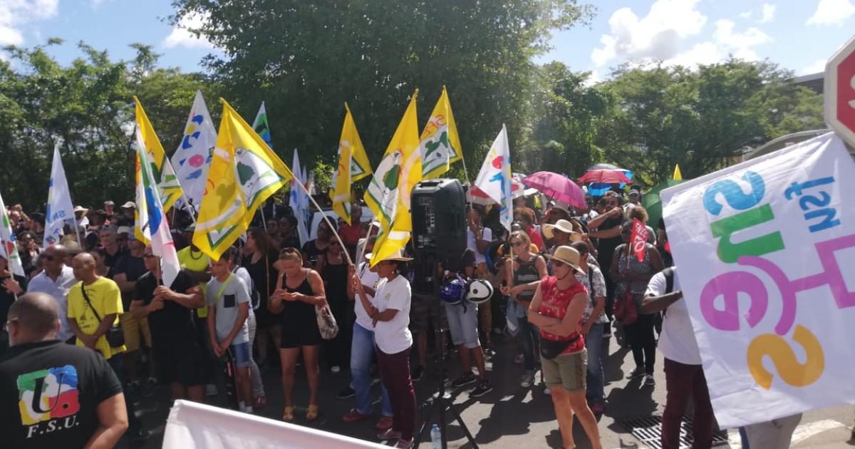     La FSU appelle à la fin du blocage des écoles

