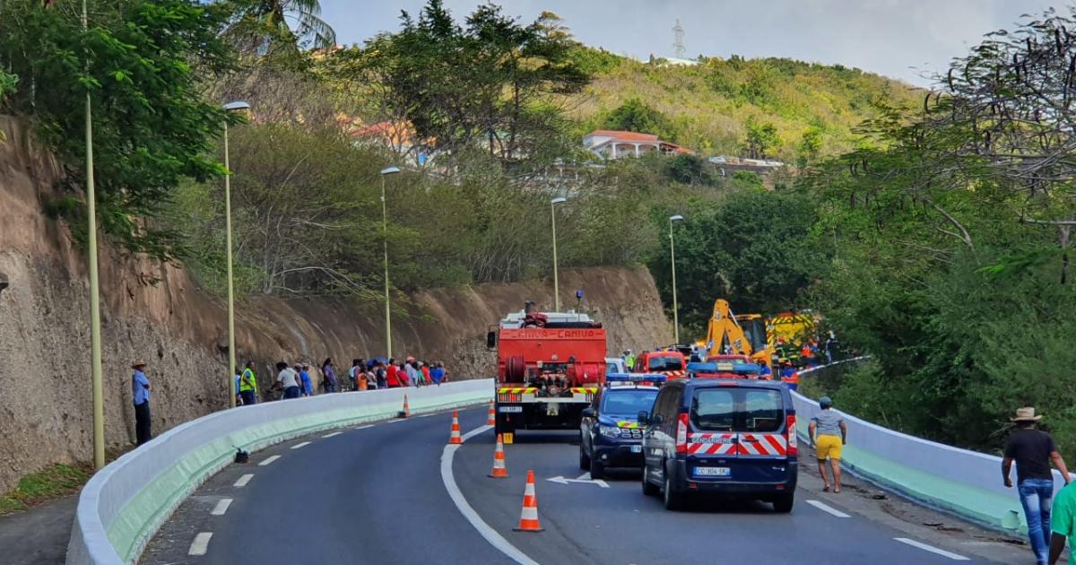     Deux personnes coincées sous un camion après un grave accident à Case-Pilote

