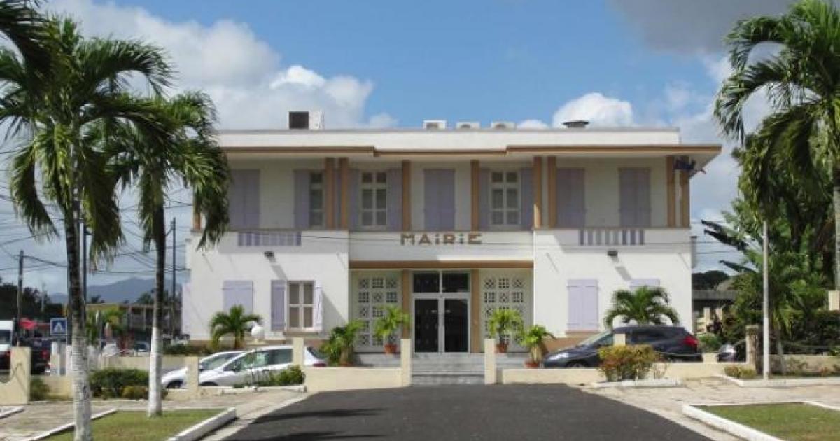     Les comptes 2024 de Lamentin finalement excédentaires après contrôle de la Chambre régionale des comptes

