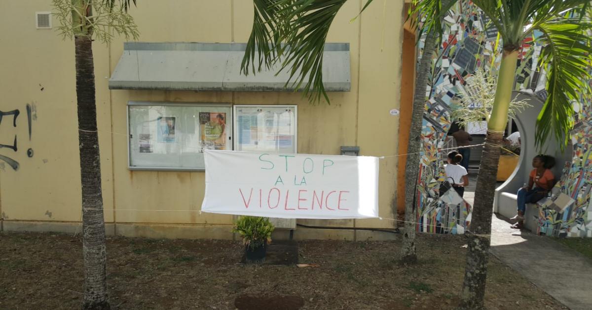     Enseignants et élèves de la faculté de lettres du campus de Schoelcher mobilisés ce jeudi matin

