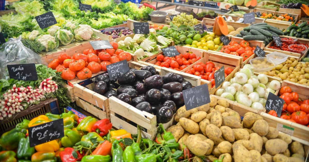     "Il faut à tout prix éviter de prendre du poids" face au Covid-19

