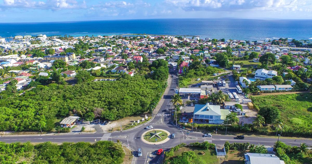     Une femme interpellée après le meurtre d'un homme à Saint-François

