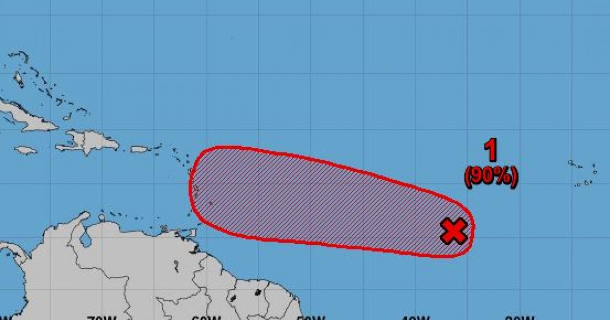     L'onde tropicale numéro 21 a un fort potentiel pour devenir un cyclone. Elle devrait concerner les Petites Antilles

