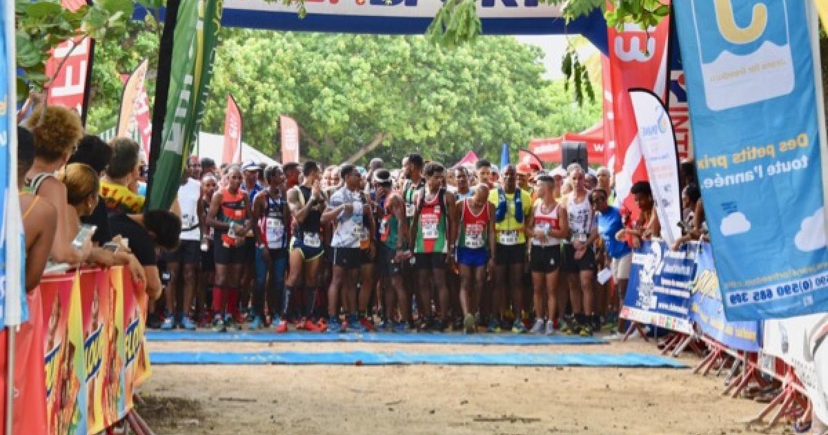     1300 coureurs prendront le départ de la Ronde des Caps

