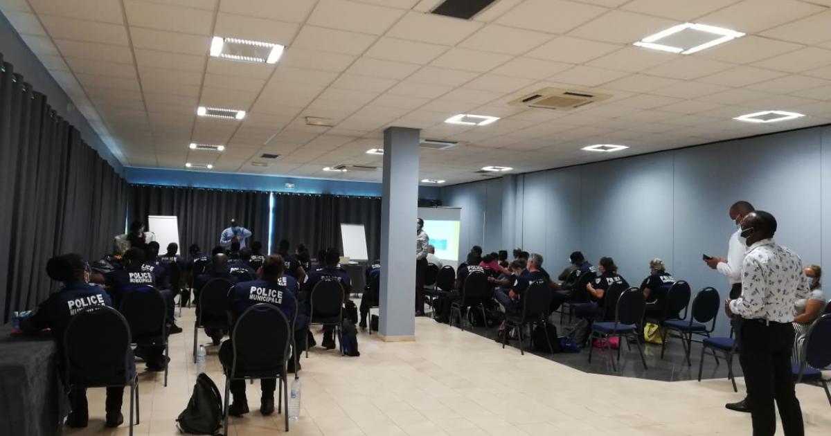     Les nouveaux policiers municipaux en formation au Gosier

