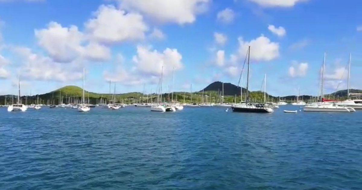     [AUDIO] Nicolas Le Bianic : "la baie du Marin est un ensemble cohérent qui intéresse à la fois la commune du Marin et celle de Sainte-Anne"

