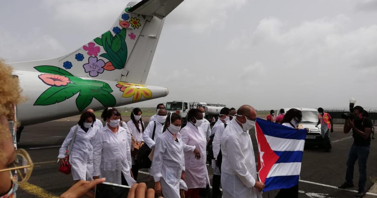     Questionnements autour de la présence des médecins cubains en Martinique

