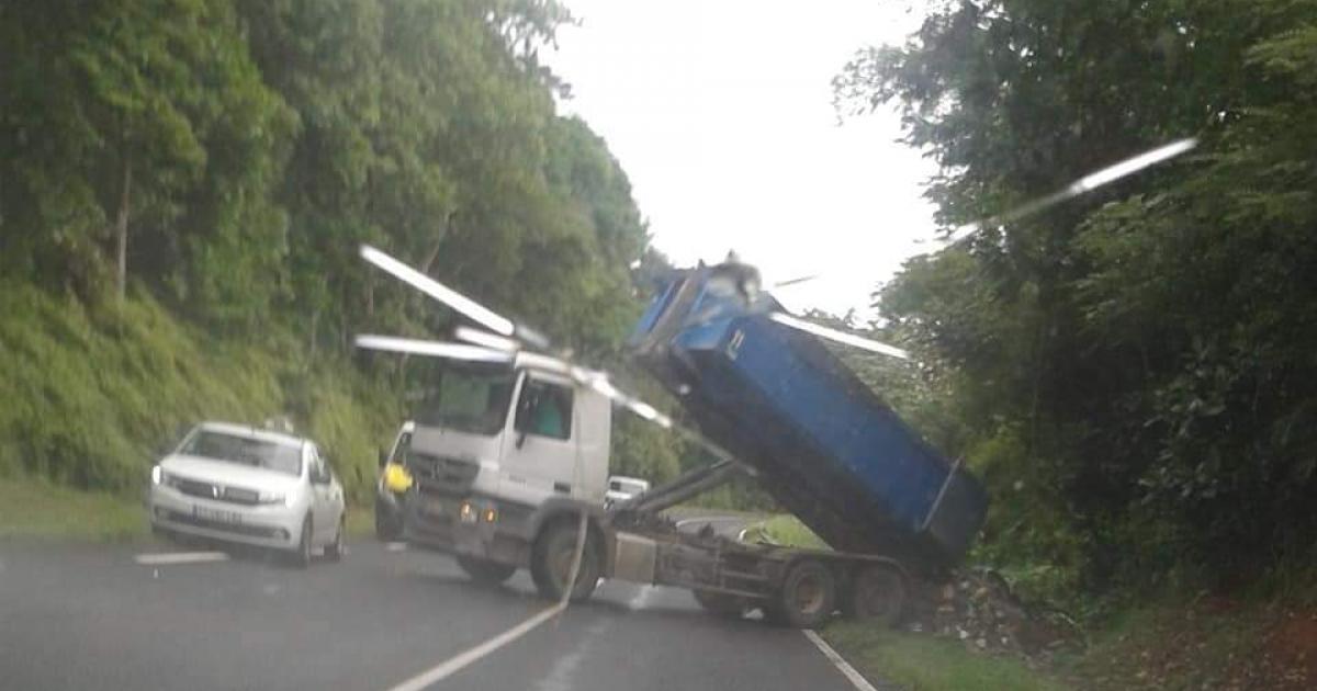     Camion benne et gravats : il s'agirait en fait de travaux privés 

