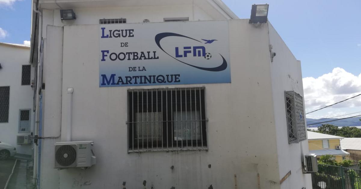     La Ligue de Football de Martinique dans le viseur du journaliste Romain Molina

