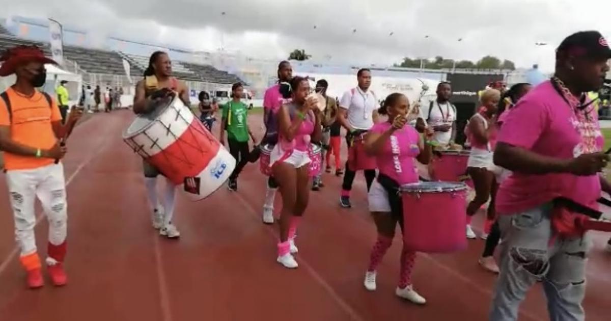     Première journée du carnaval Mi Lim au stade de Dillon : une expérience en demi-teinte

