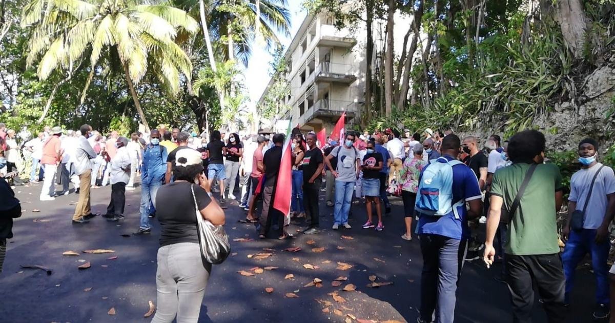     Luc Reinette entendu par les gendarmes de Pointe-à-Pitre 

