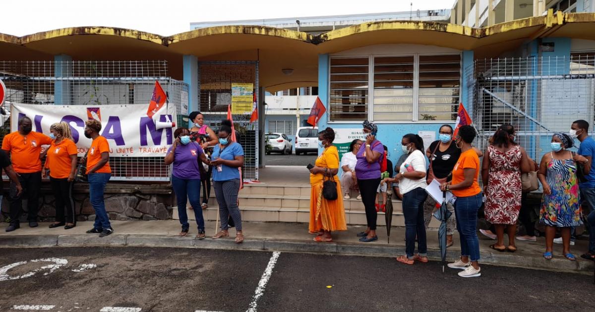 Le mouvement de grève se poursuit à la mairie de SaintJoseph