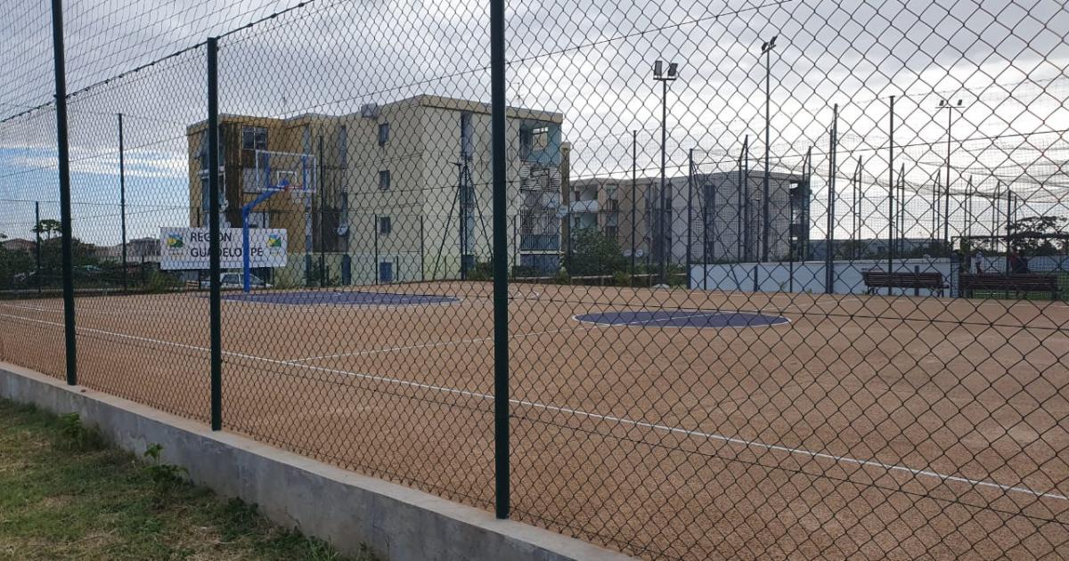     Le Sud Basse-Terre dispose désormais d'une Plaine des Sports

