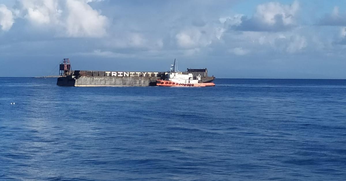     Du carburant acheminé par la mer vers Basse-Terre 

