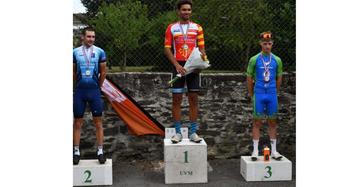     Le jeune cycliste martiniquais Lucas Villeronce remporte le championnat sur route d'Occitanie

