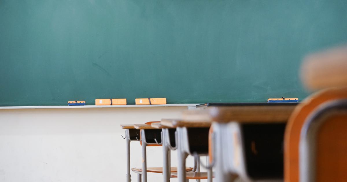     La menace du covid-19 plane sur l'école

