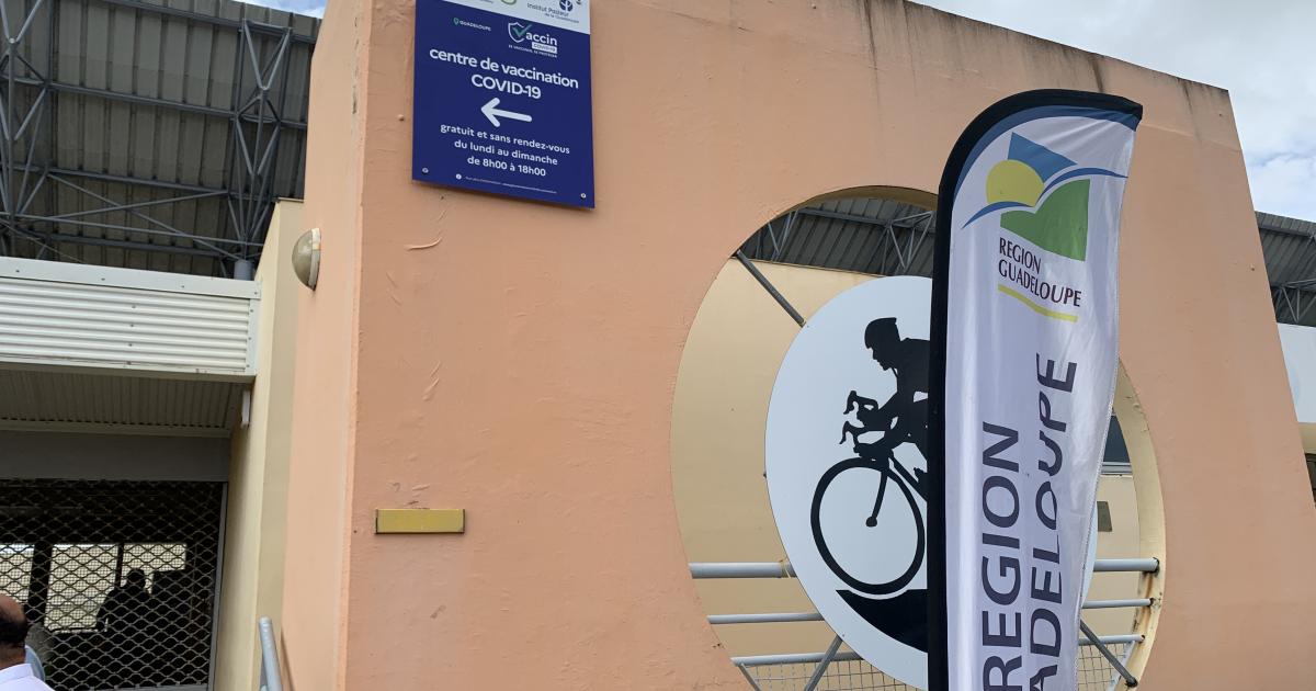     Le vélodrome de Gourdeliane officiellement transformé en vaccinodrome 

