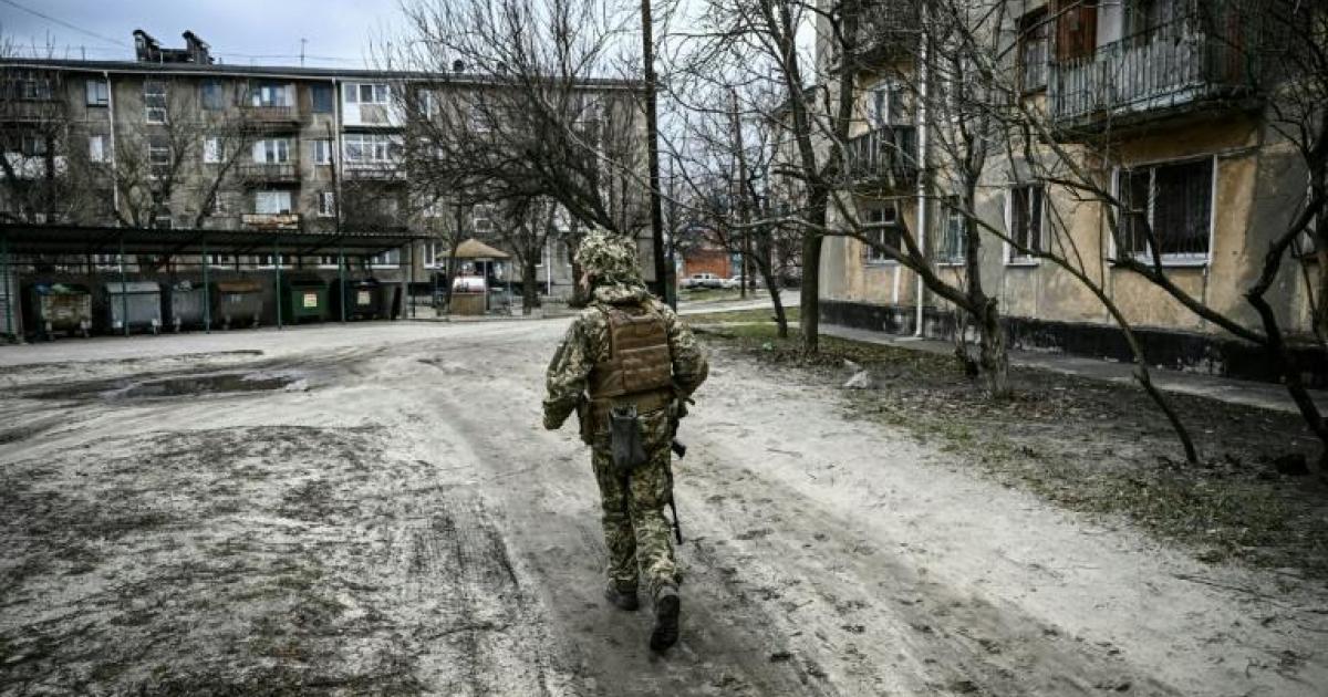     Ukraine: des pourparlers semblent se dessiner au 4ème jour de l'invasion russe

