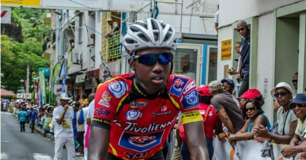     L'hommage du Madinina Bikers à Joé Alibo, décédé à moto dimanche

