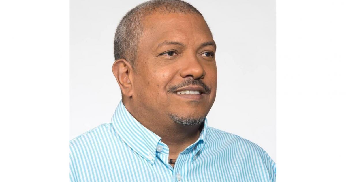     Marcellin Nadeau remporte le siège de député du Nord de la Martinique

