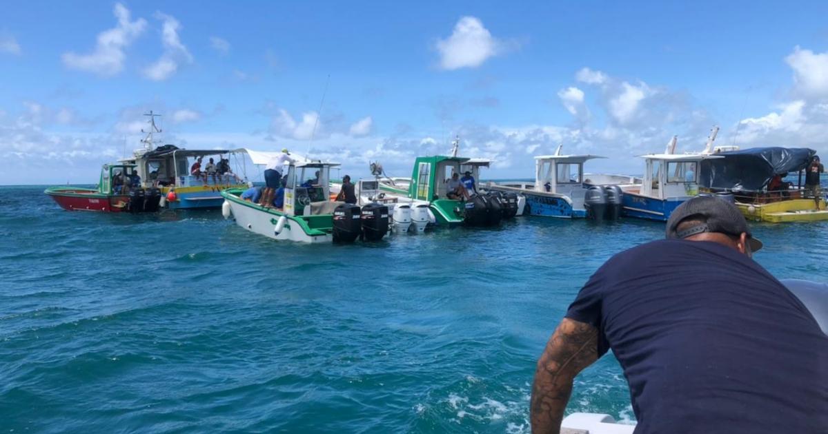     Mobilisation des marins pêcheurs dans le chenal 

