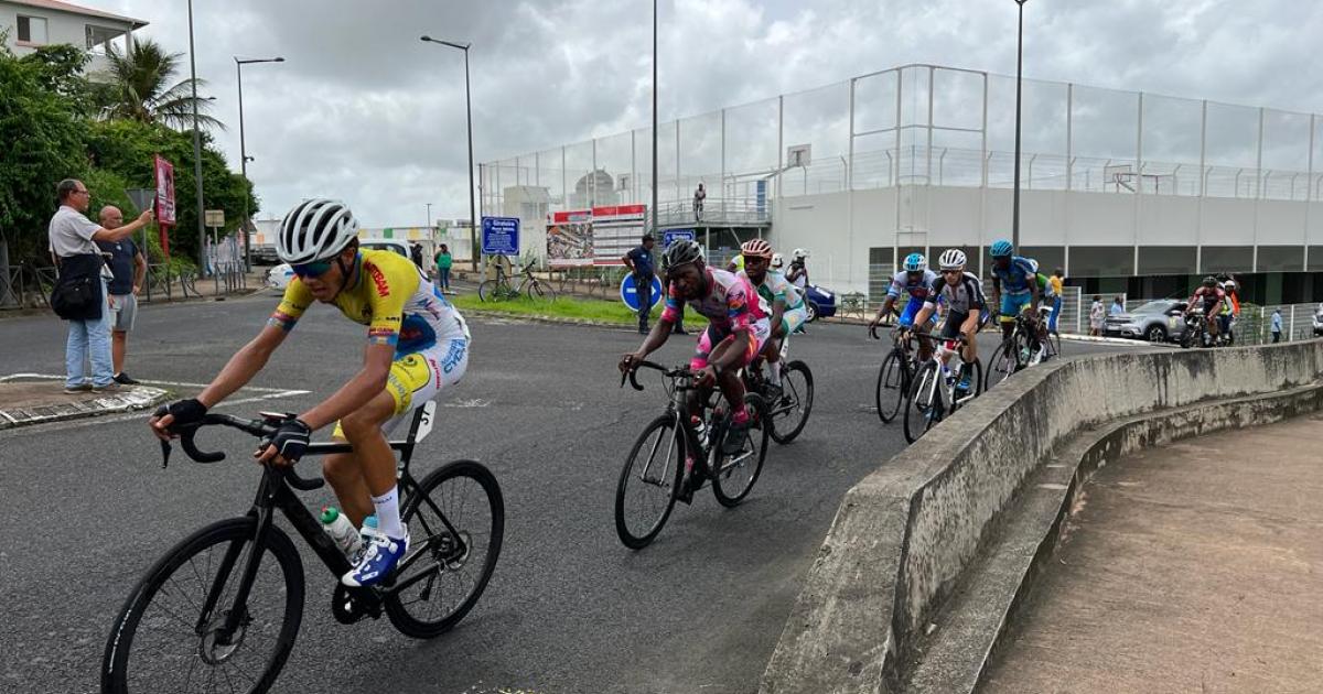     [⭕️Direct?‍♂️] Suivez la cinquième étape du tour cycliste de Martinique 2022

