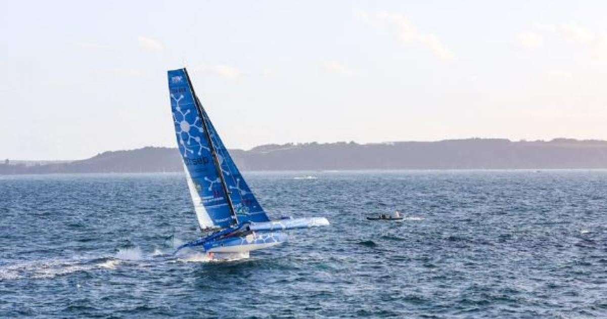     Route du Rhum : Tibault Vauchel-Camus en tête des Ocean Fifty

