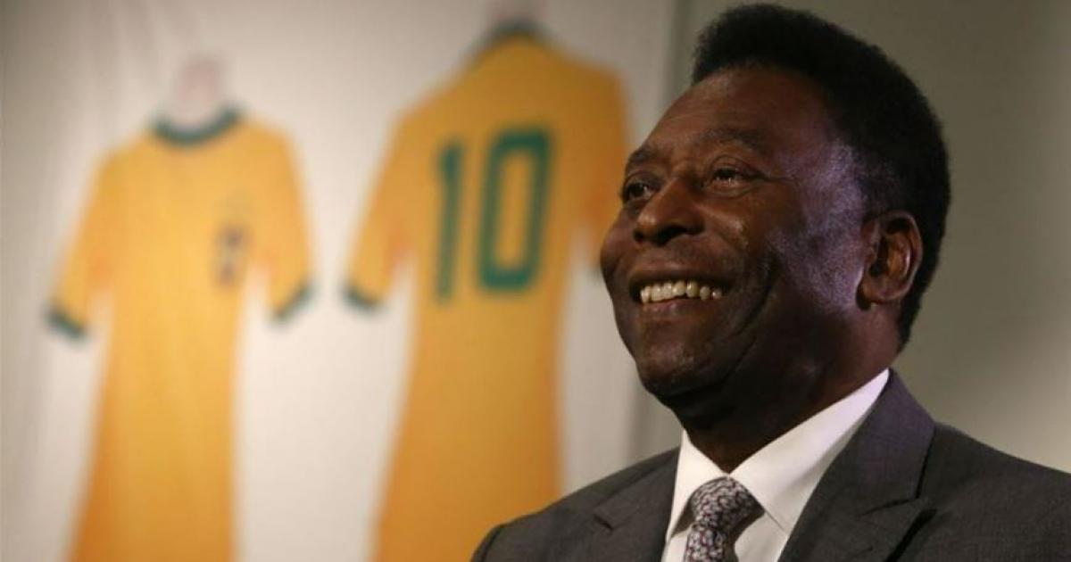     Décès du roi Pelé : les hommages s'enchaînent pour l'icône du football

