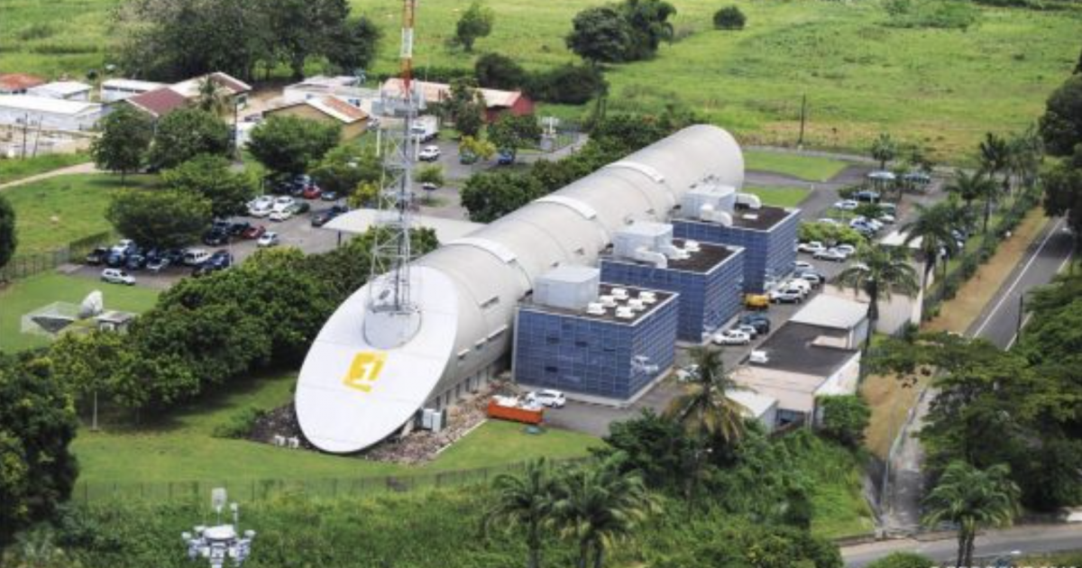     Guadeloupe la 1ère en grève contre le licenciement d'un journaliste

