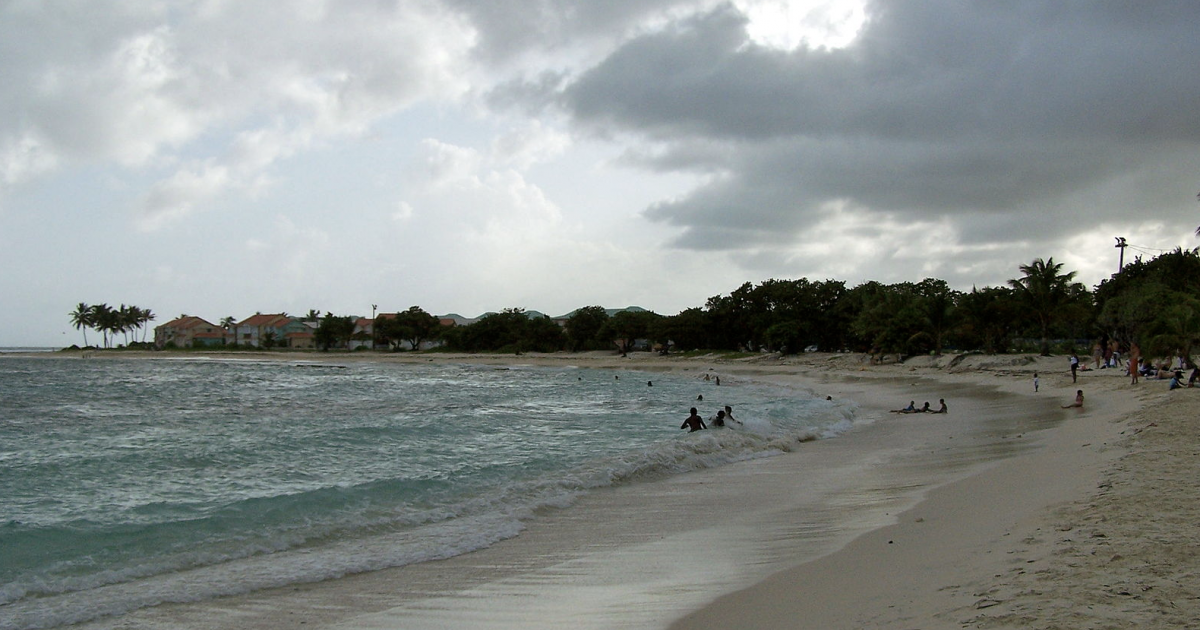     Saint-François : un garçon de 10 ans se noie à la plage de Raisins clairs 

