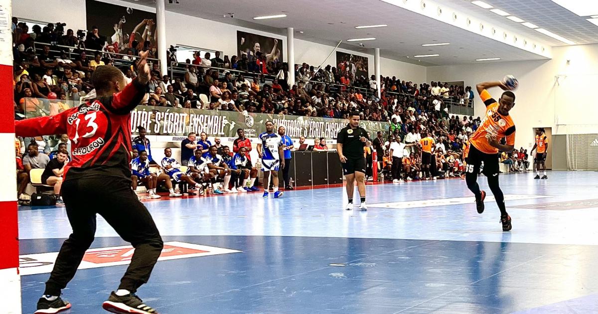     Finalités de Handball : carton plein martiniquais, l'Étoile sauve la Guadeloupe

